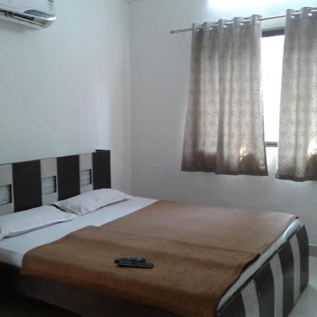 Hotel Kalpavruksha Alibag Exterior photo